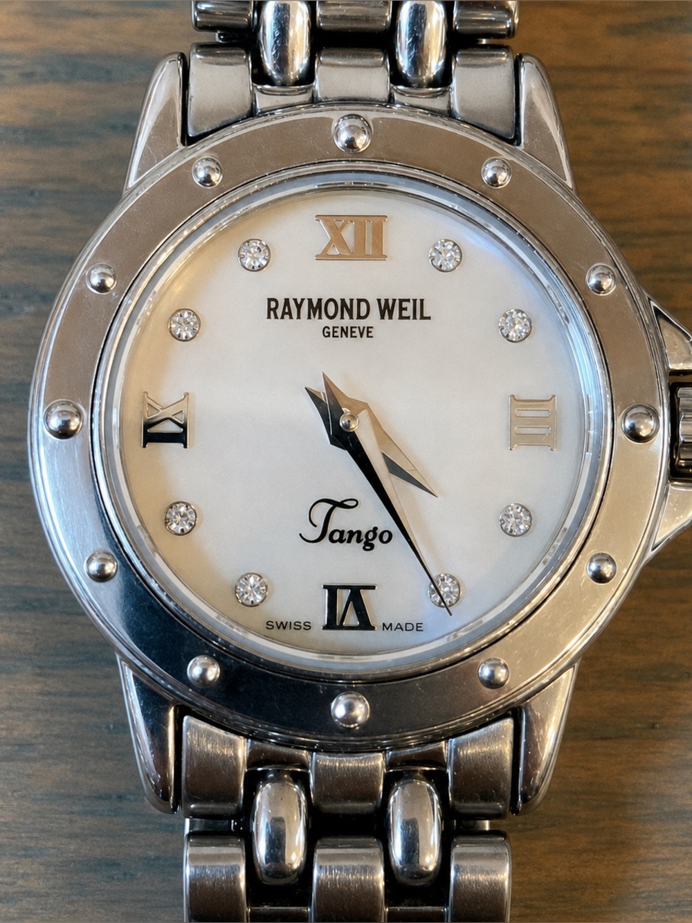 Raymond Weil Tango 5860 Women’s Diamond Mother of Pearl Swiss Watch 22mm